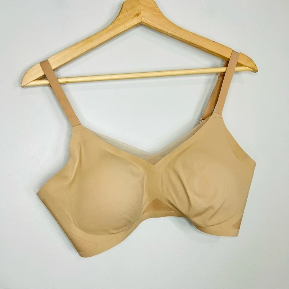 HONEYLOVE CrossOver Bra in sand size Large